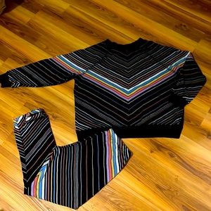 Wildfox Black Island Chevron Knox Jogger and Sommers Sweatshirt - L